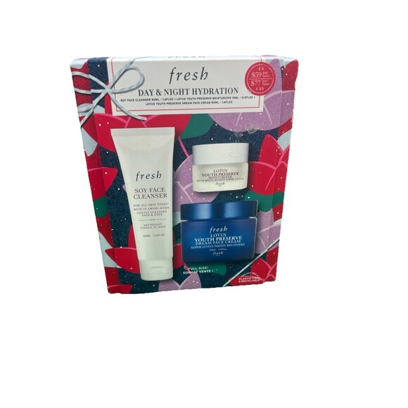 Fresh Day and Night Hydration Cleanse and Moisturize Set NEW SEALED IN GIFT BOX - Picture 4 of 4